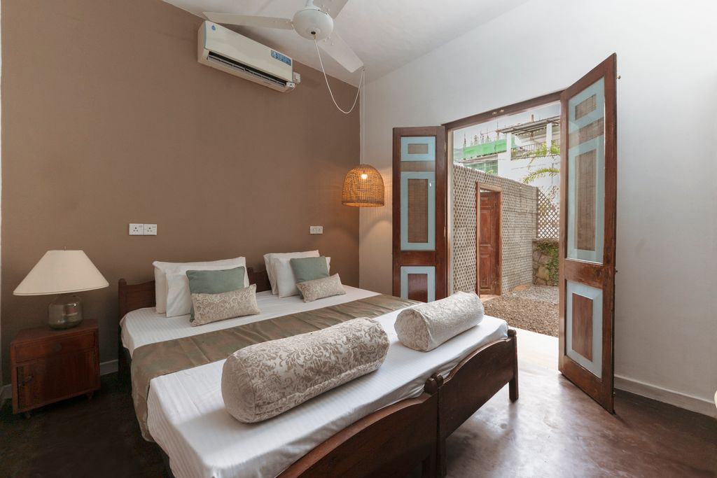 ground floor bed room5